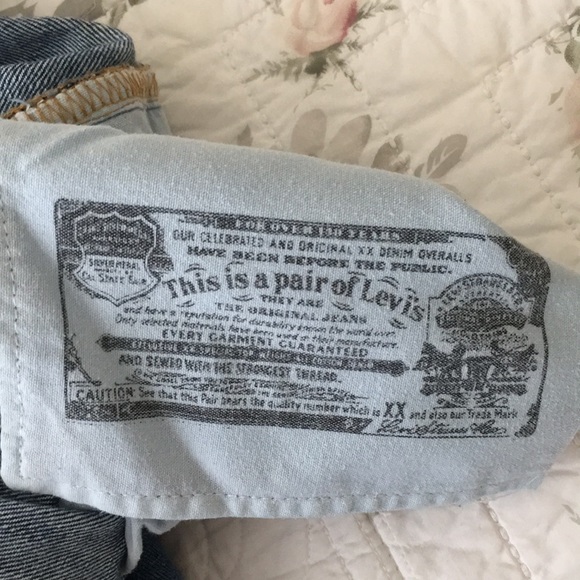 Levi's Vintage 501 Original Medium Wash Blue Jeans - Picture 8 of 8